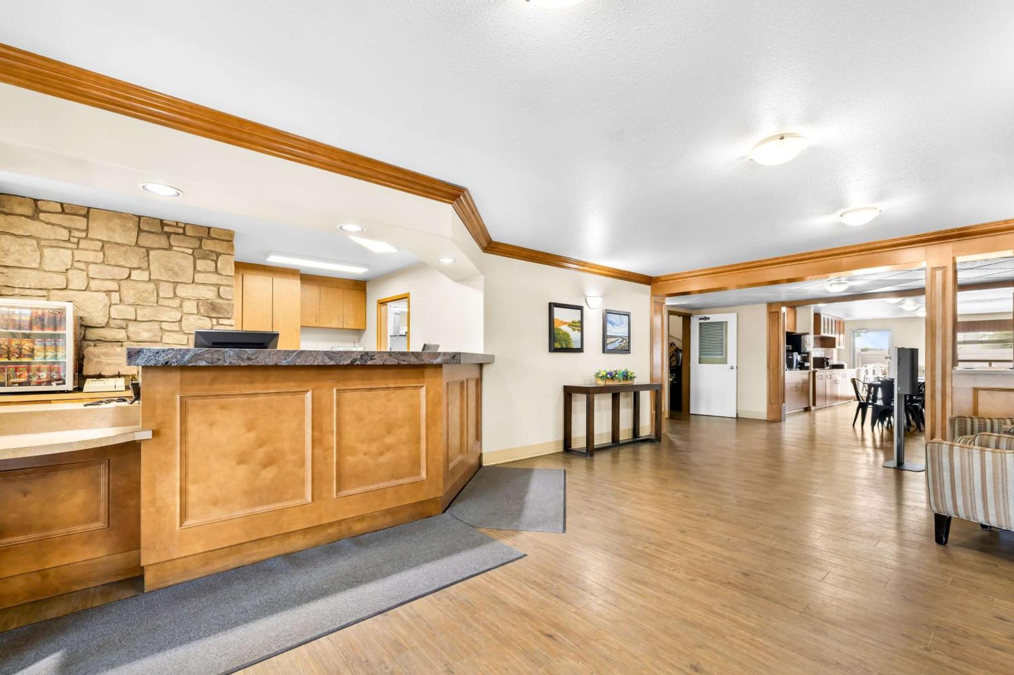 Hotel Surestay By Western